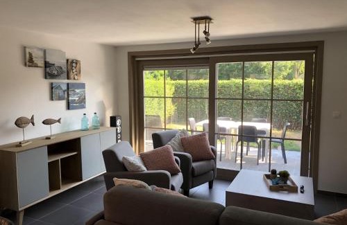 Adinkerke House | Bright Family Stay with Bikes