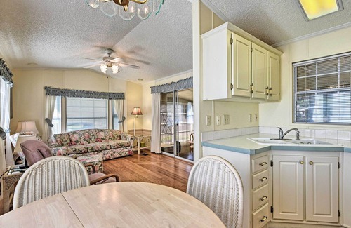 Braden River House | Bright Home: Pool Access & Screened-In Porch!