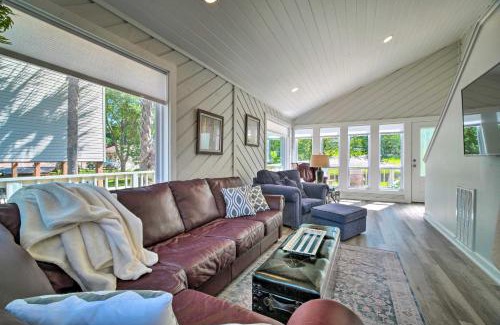 Willis House | Bright Home with Dock on Lake Conroe!