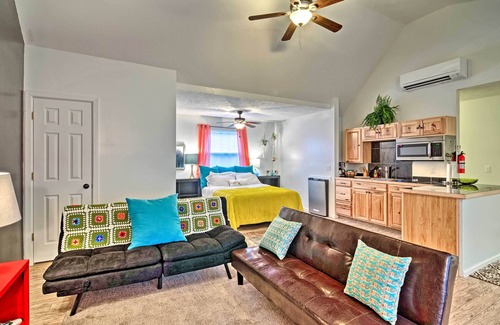 Golden Apartment | Bright Lakeside Studio - Hike, Fish, and Bike!