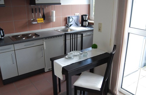 Stryck Apartment | Bright, light-flooded 2-room apartment with large balcony, parking space