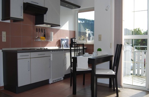 Stryck Apartment | Bright, light-flooded 2-room apartment with large balcony, parking space