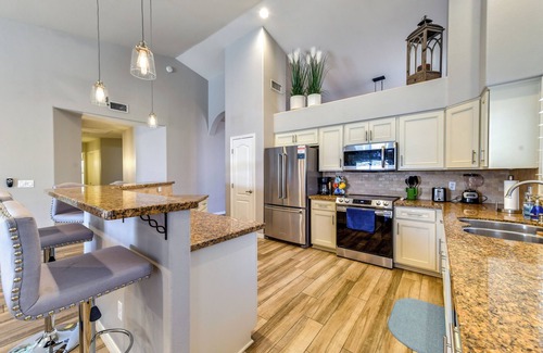 Paradise Valley Village Cottage | Bright North Phoenix Home w/Private Yard + Pool!