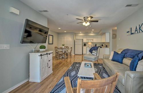 Kimberling City Apartment | Bright Ozarks Condo with Balcony and Lake Views!