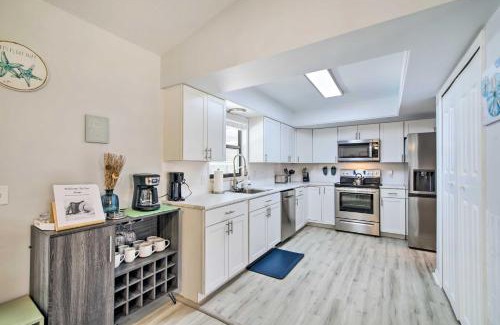 Sebastian Highlands House | Bright Sebastian Home with Pool about 7 Mi to Beach!