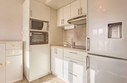 Barbotan-les-Thermes Apartment | Bright studio with south-facing balcony in Barbotan