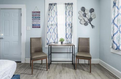 South Pensacola House | Bright Studio Minutes to Beaches