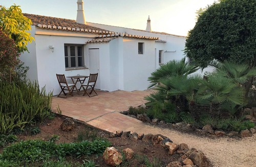 Lagos Cottage | Bright Studio with Kitchenette 9km from Lagos