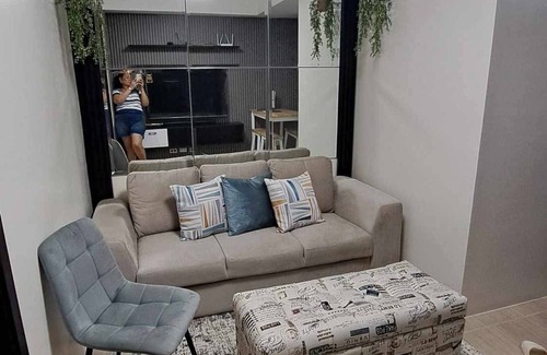 Ugong Condo | Bright & Stylish RetreatnModern Comforts in Serene SettingnHome Sweet Home