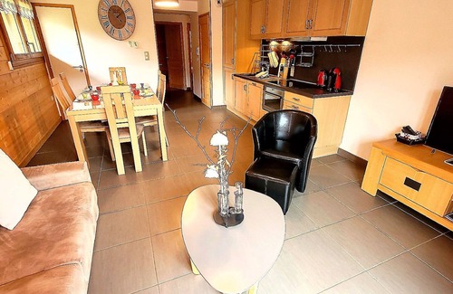 Les Gets Apartment | Bright T3 apartment with terrace, parking and WiFi in Les Gets
