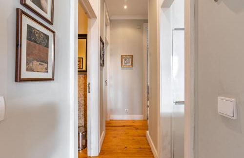 Socorro Apartment | Bright Tailor Made Apartment by the Castle