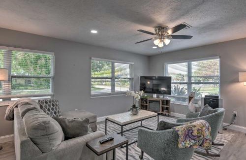 Venice House | Bright Venice Getaway Less Than 1 Mi to Historic Dtwn