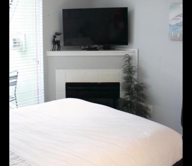 Village North Apartment | Bright Whistler Village Getaway w/pool & hot tub