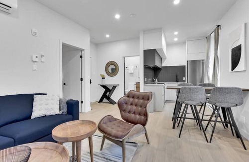 Southwest Condo | Bright & Zen 1 bedroom, AAA location, sleep 4