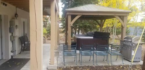 Salt Lake Mountain Resorts House | Brighton Ski Resort Hidden Falls 1 Bedroom Chalet Utah