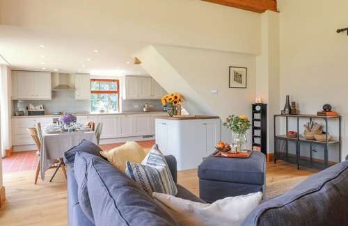 Birchover Cottage | BRIGHTSIDE, family friendly, character holiday cottage in Birchover