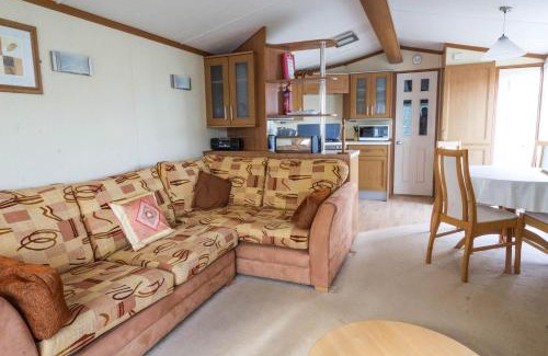 Hopton on Sea Other | Brilliant 6 Berth Caravan For Hire At Haven Hopton In Norfolk Ref 80039G