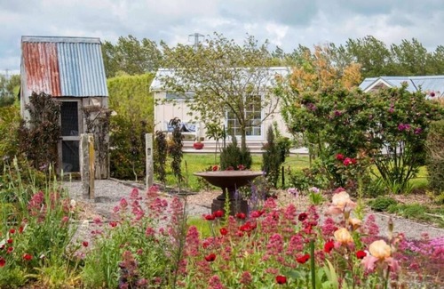 Feilding Cottage | Brindle Cottage a beautiful place to stay