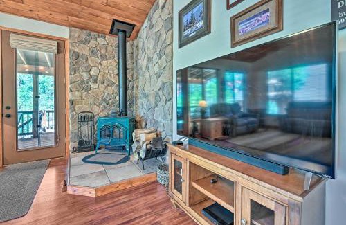 Happy Jack House | Bring a Pet Happy Jack Cabin with Fire Pit!