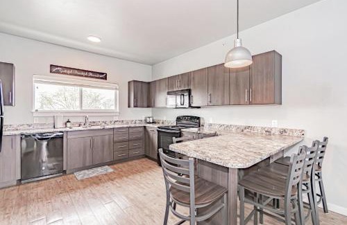 Rexburg Apartment | Bringham's Mill Apartments Perfect for Groups Full Kitchen Gym and Free Parking