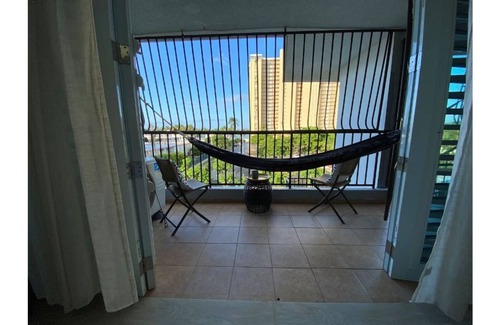 Vilomar Apartment | Brisa Azul, A Cozy Good Vibe Studio Apartment.
