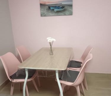 Navarres House | Brisas del Lago