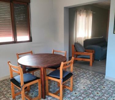 Navarres House | Brisas del Lago