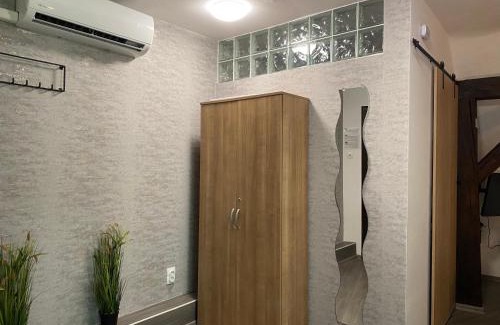 Baja Apartment | Bristol Apartment