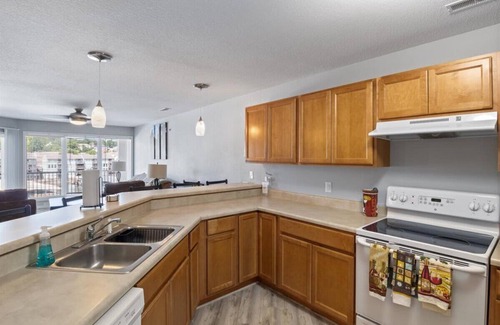 Village of Four Seasons Condo | Bristol Bay Getaway S