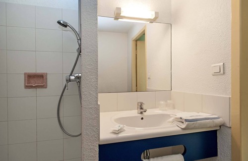 Mende Hotel | Brit Hotel Deltour Essentiel Mende