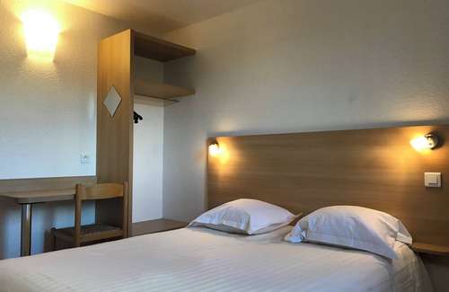 Mende Hotel | Brit Hotel Deltour Essentiel Mende