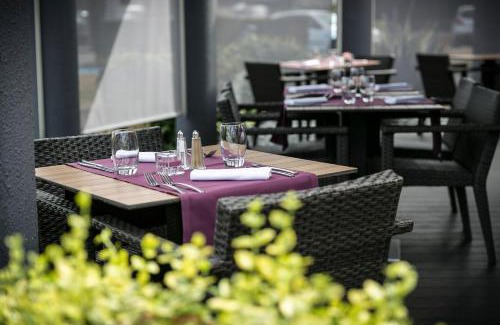 La Poterie Hotel | Brit Hotel Rennes Le Castel