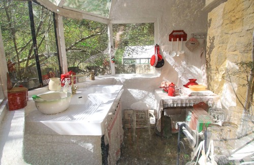 Kameoka Hotel | British antique cottage BB twin breakfast inclu/Kameoka Kyōto