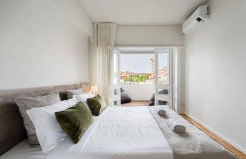 Vila Nova de Gaia Apartment | Brittos Avenue Apartment in Gaia Porto