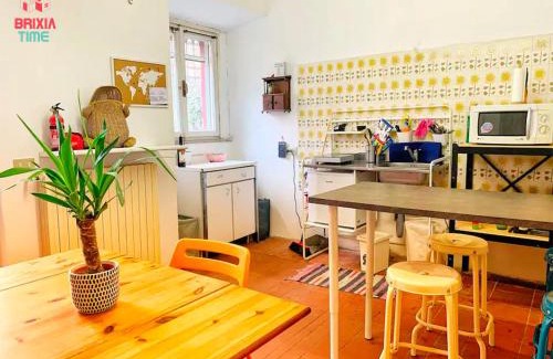 Porta Venezia House | Brixia Time Case - In villa con giardino