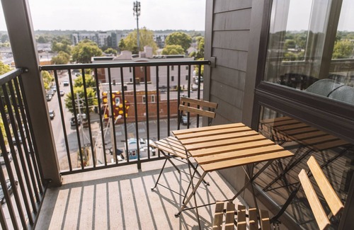 Indianapolis Condo | Broad Ripple 1BR w/Free Parking and Stunning View
