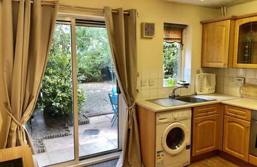 Taverham House | Broadgate House. Holiday or Short-term let 2 Bedrooms/4 beds