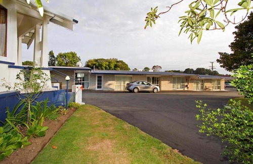 Stratford Hotel | Broadway Lodge Motel
