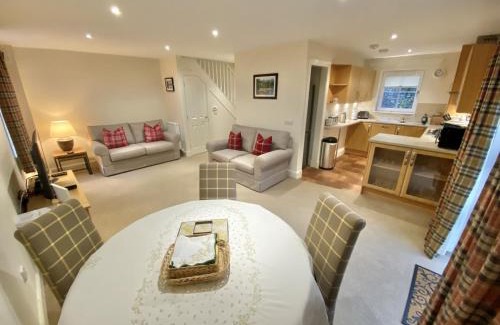 Killin House | Brodie Cottage