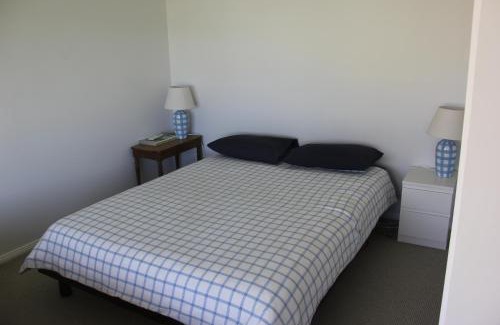 Walgett House | Brook