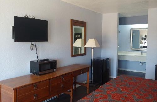 San Antonio Hotel | Brooks City Executive Inn