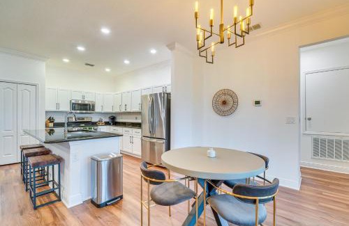 Brooksville House | Brooksville Home about 12 Mi to Cabot Citrus Farms