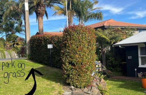 Whitianga Bed & Breakfast | Brophys Beach Studio