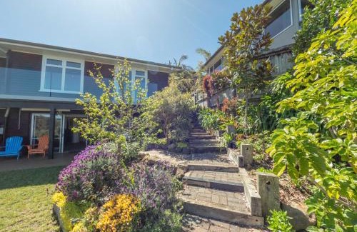 Whitianga Bed & Breakfast | Brophys Beach Studio