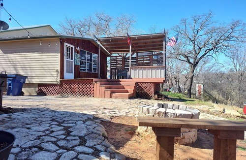 Graham House | Brothers Cove Lake House on Lake Graham