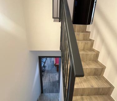 Balatonszarszo House | Brothers House