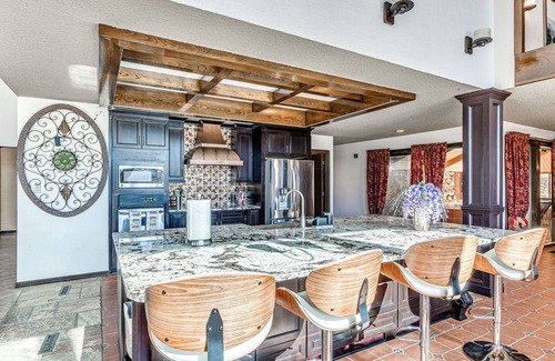 Central Oklahoma City House | Brownsville- Indoor Heated pool, Tennis court, luxury mansion by Lake Overholser