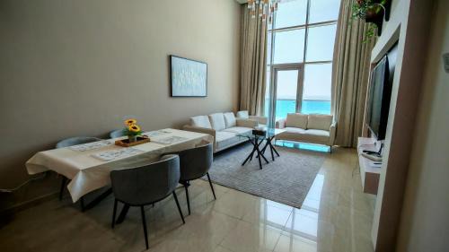 Rumailah Apartment | BRS Beach View Apartments