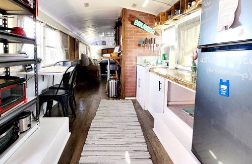 West Monroe House | Bruiser-Riverfront Bus! Near I-20/ Unique +Pets OK
