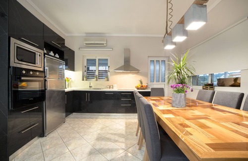 Mouzaki House | Bruma Luxury Residence